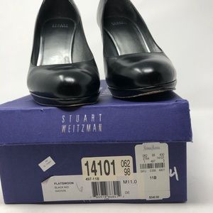 Stuart Weitzman Black Kid Platswoon Heels.